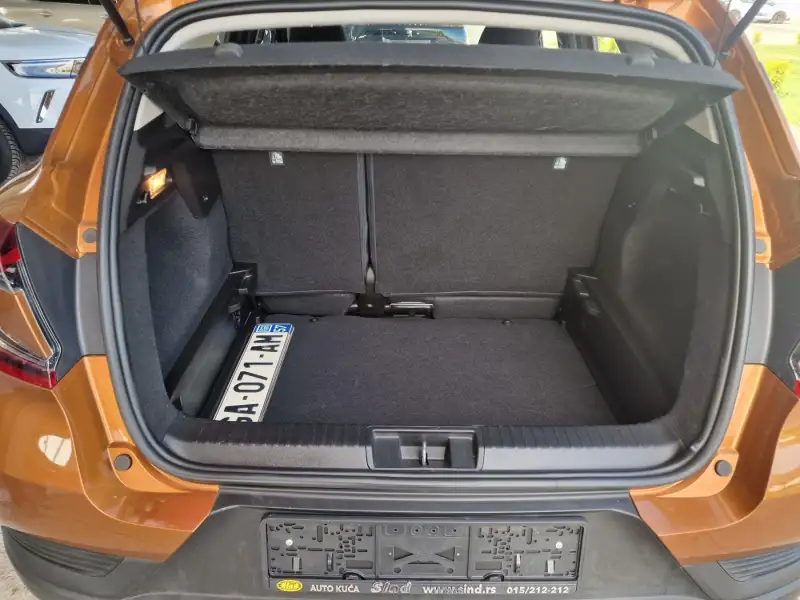 Renault Captur Benzin 2021. godište - Slika 29