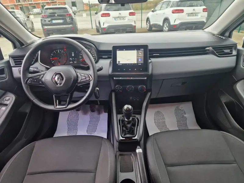 Renault Clio 2022. godište - Slika 14