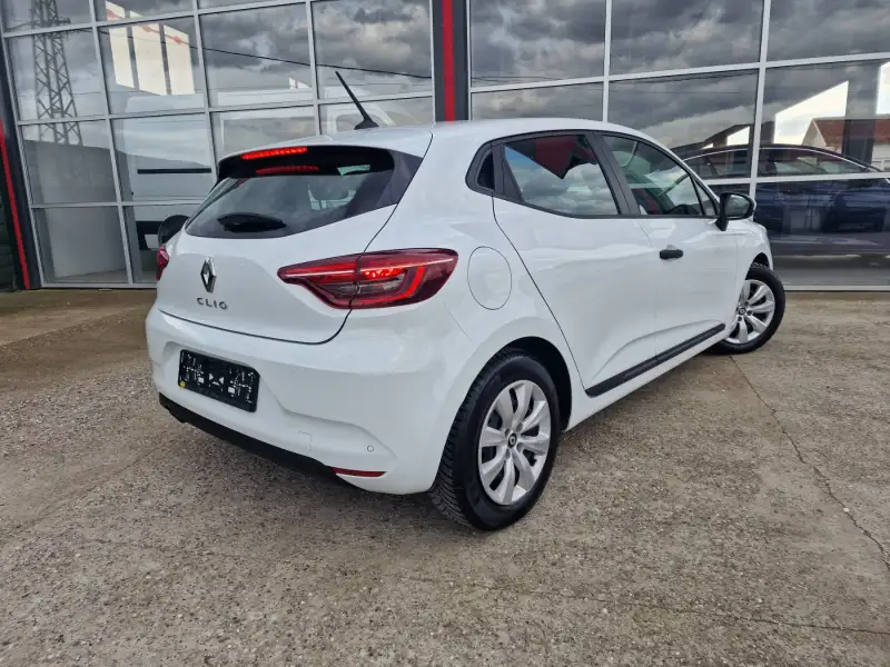 Renault Clio 2022. godište - Slika 5
