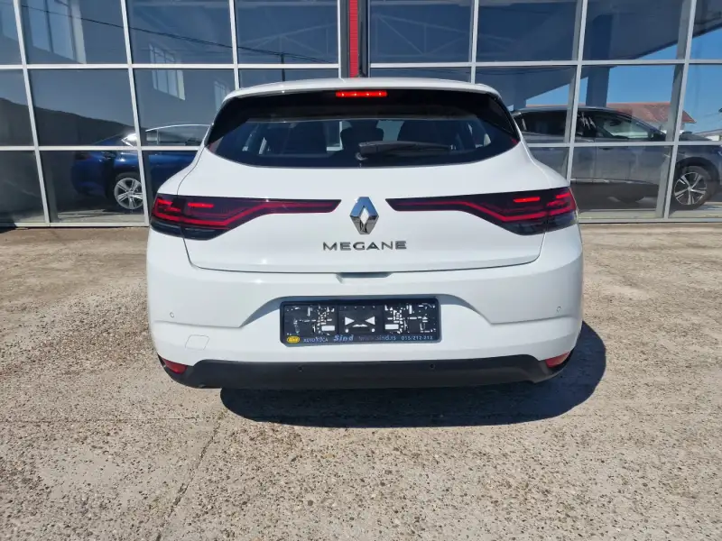 Renault Megane 2021. godište - Slika 6