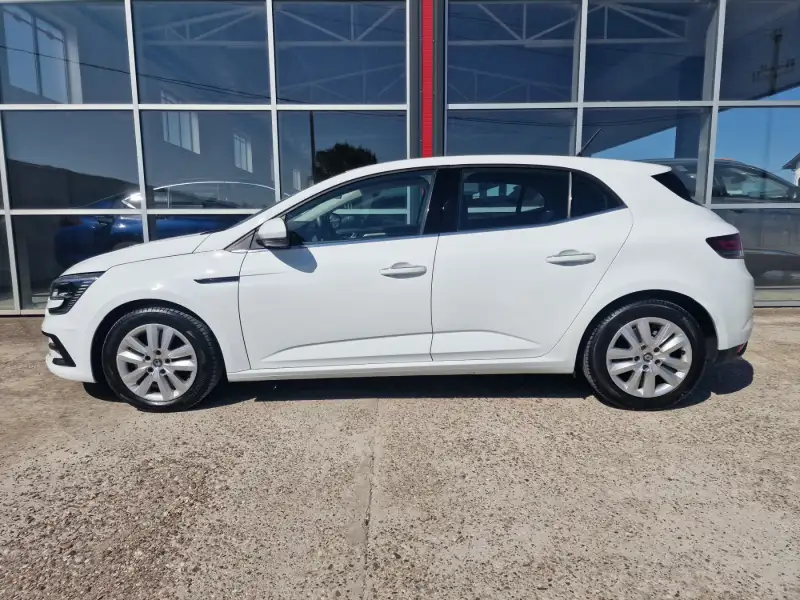 Renault Megane 2021. godište - Slika 8