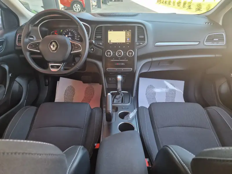 Renault Megane 2021. godište - Slika 14