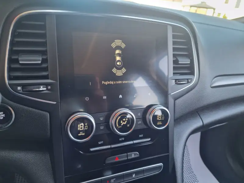 Renault Megane 2021. godište - Slika 29