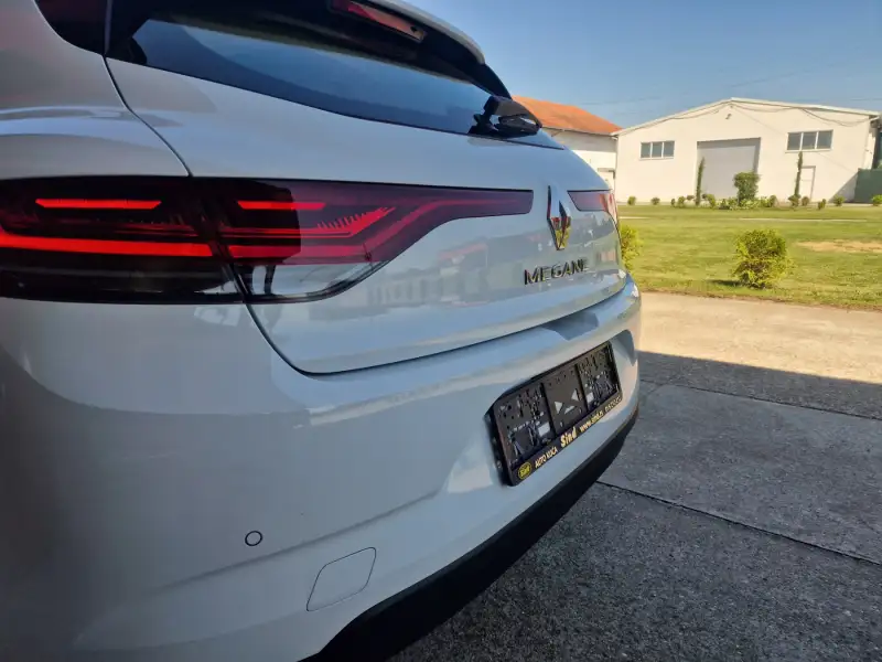 Renault Megane 2021. godište - Slika 33