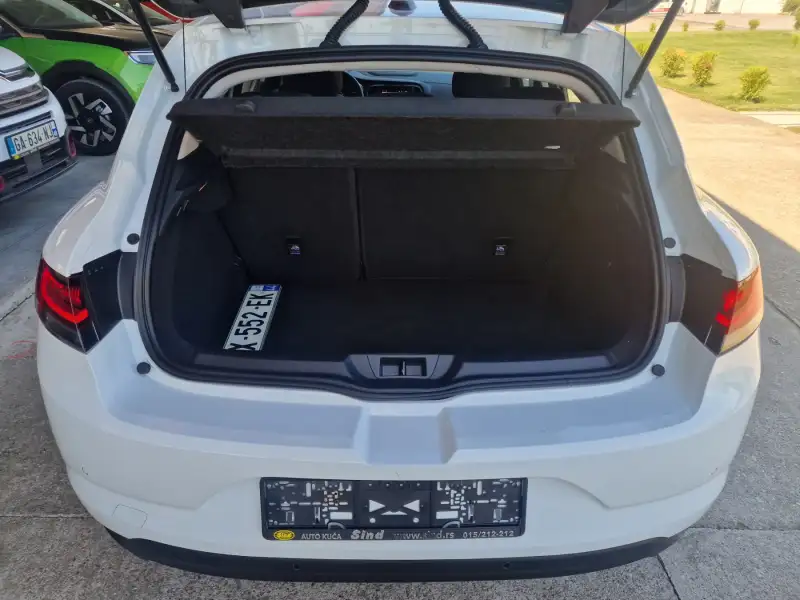 Renault Megane 2021. godište - Slika 34