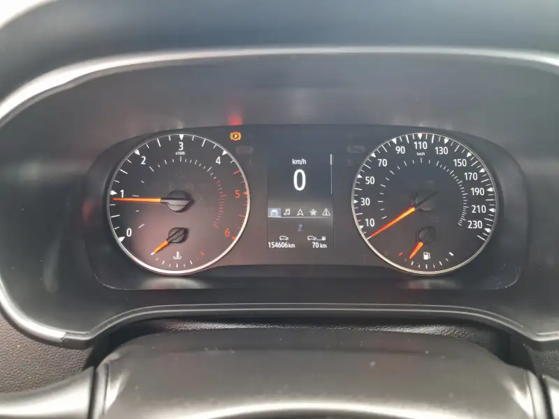 Renault Megane 2022. godište - Slika 17