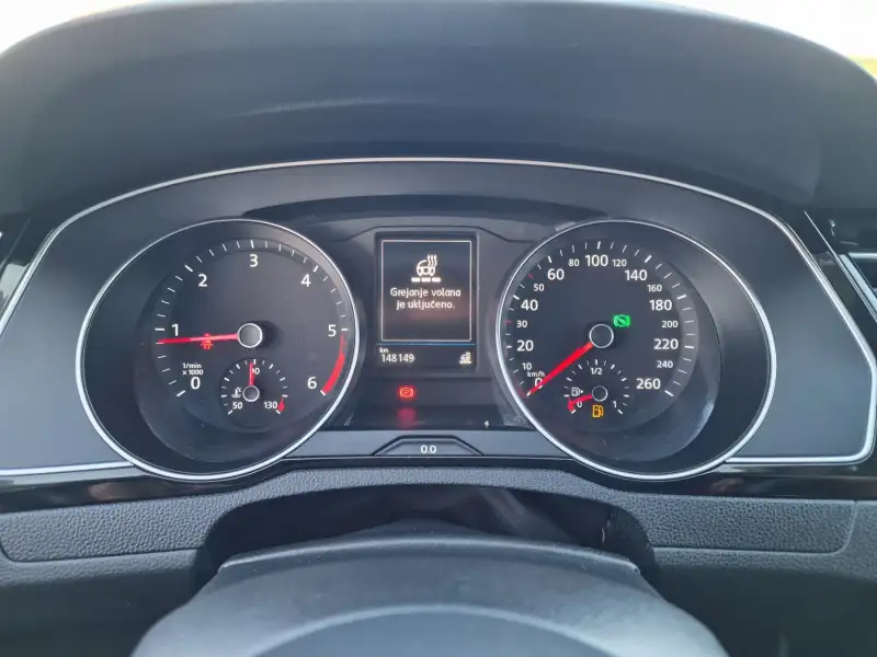 Volkswagen Passat B8 Dizel 2021. godište - Slika 22