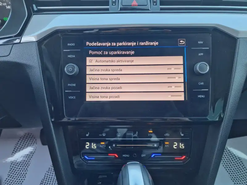 Volkswagen Passat B8 Dizel 2021. godište - Slika 24
