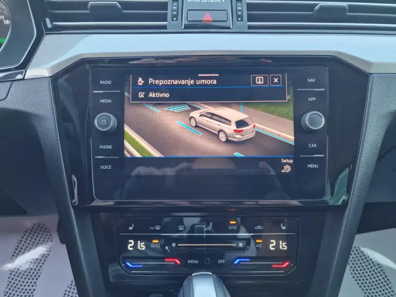 Volkswagen Passat B8 Dizel 2021. godište - Slika 29