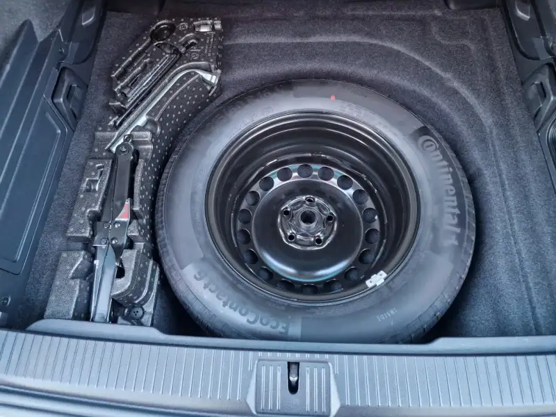 Volkswagen Passat B8 Dizel 2021. godište - Slika 37