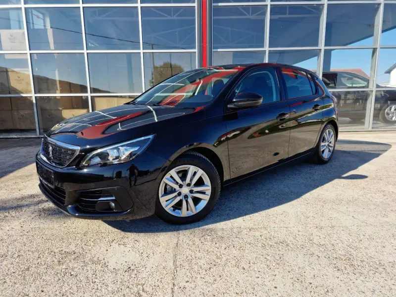 Peugeot 308 2021