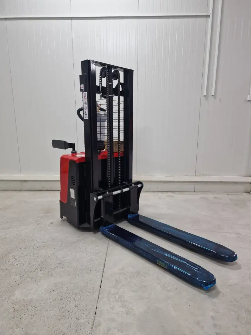 Premium Električni Staker SESG 1525 2026