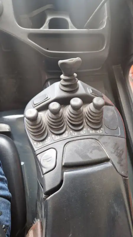 Linde E25 Triplex 2018. godište - Slika 7