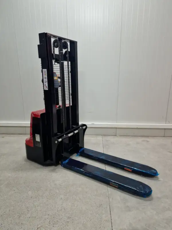 Viljuškar Premium Električni Staker SES 1525 - Sind Šabac